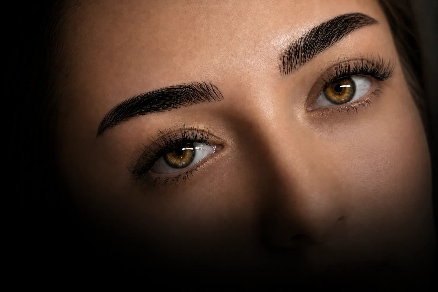 Close-up brow artistry by Viktoria Nikolova